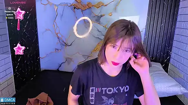 nena cupcake  online show from 11-03-25, 11:00