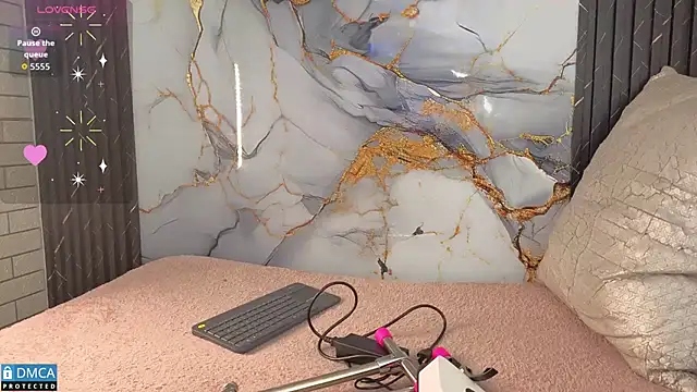 nena cupcake  online show from 11-07-25, 11:21