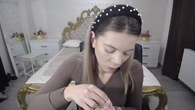 AmberTop online show from 10-06-25, 06:22