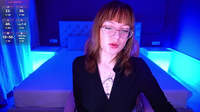 Pixie Peachh online show from 11-28-25, 02:09