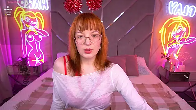 Pixie Peachh online show from 12-19-25, 02:46