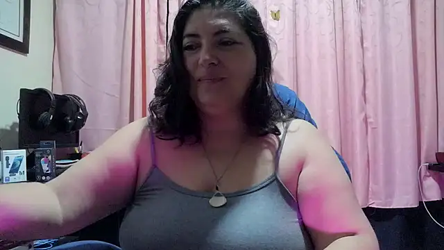 lina maria99 online show from 03-25-26, 11:05