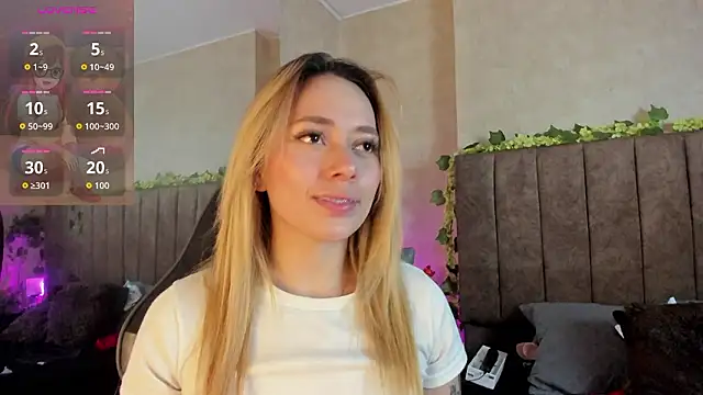 LanaMills  online show from 02-03-26, 04:43