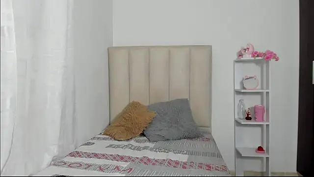 ImEmily444 online show from 11-28-25, 12:02