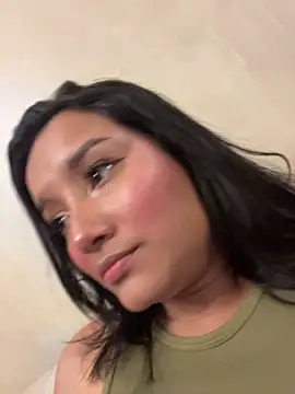 Snapshot of HannahMontgomery chatting on 11-07-25, 04:45 HannahMontgomery online show from 11-07-25, 04:45