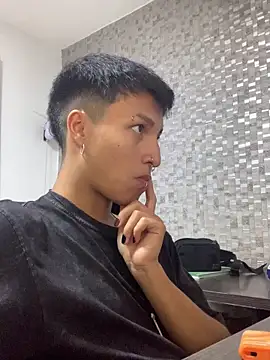 Snapshot of Milan_Bach chatting on 03-30-26, 06:36 Milan Bach online show from 03-30-26, 06:36