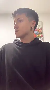 Snapshot of Milan_Bach chatting on 04-05-26, 06:21 Milan Bach online show from 04-05-26, 06:21