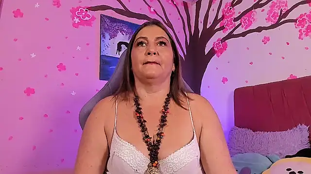 Snapshot of PalomaLombardi chatting on 05-20-26, 10:54 PalomaLombardi online show from 05-20-26, 10:54