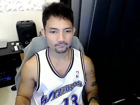 Thefriskyasian online show from 09-19-25, 05:24