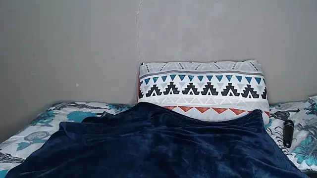 Lunalee online show from 03-12-26, 07:53