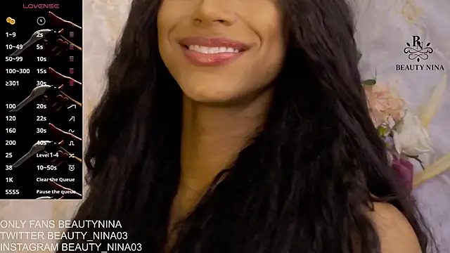 Snapshot of beauty_nina chatting on 09-15-25, 01:22 beauty nina online show from 09-15-25, 01:22