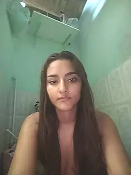 Snapshot of emilyvalencia_1 chatting on 07-21-26, 02:58 emilyvalencia 1 online show from 07-21-26, 02:58