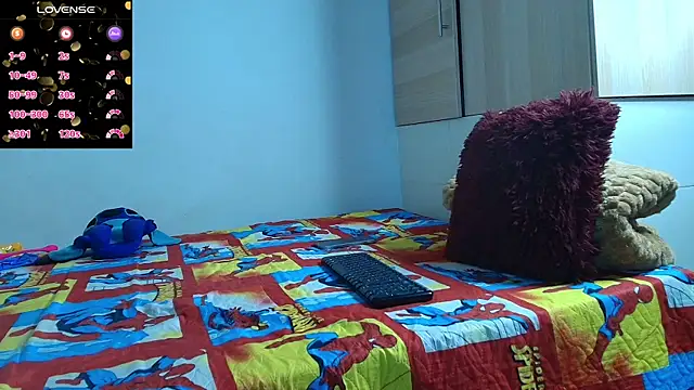 Snapshot of HARVEY_HARDMAN chatting on 10-09-25, 09:35 HARVEY HARDMAN online show from 10-09-25, 09:35