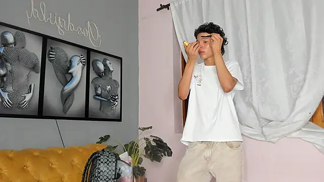 camillo virgil online show from 11-29-25, 10:51