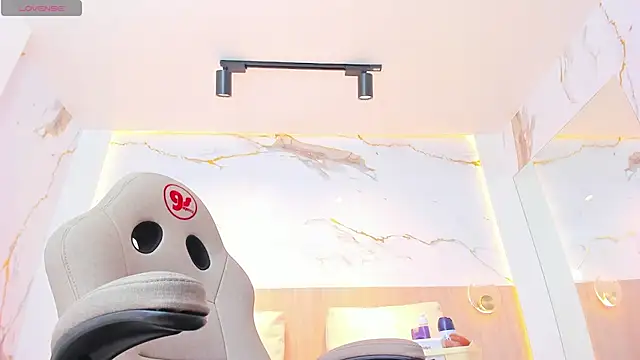 valirya devote online show from 10-01-25, 03:12