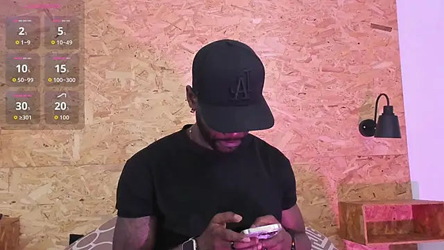 santiblack7 online show from 11-22-25, 03:16