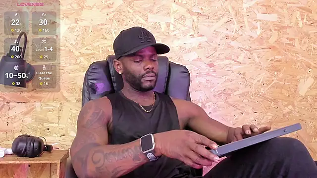 santiblack7 online show from 01-10-26, 03:08