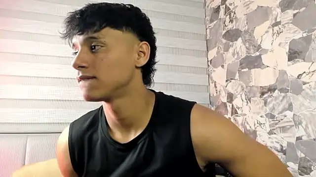 ZYZZ1312 online show from 02-14-26, 04:42