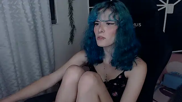 LITTLENAMI  online show from 10-10-25, 11:59