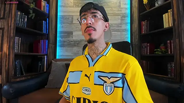 Donovan Desmond online show from 11-18-25, 09:52