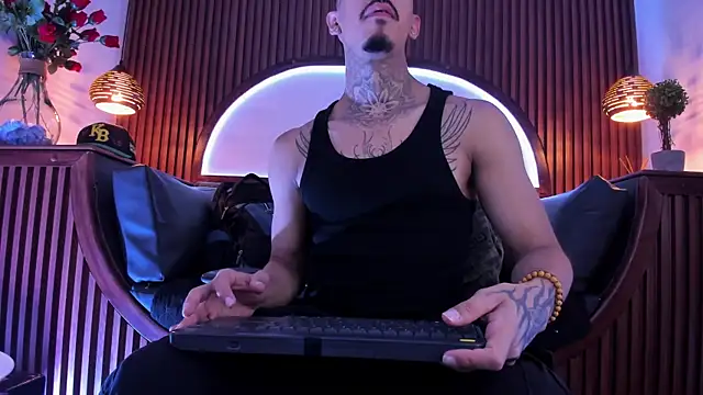 Donovan Desmond online show from 02-10-26, 05:00