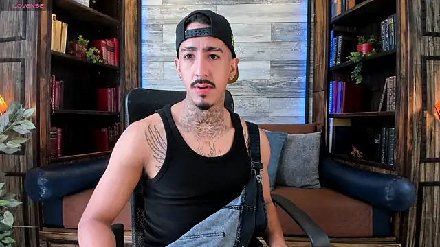 Donovan Desmond online show from 04-18-26, 07:29