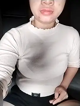 Mie rose online show from 11-01-25, 10:56