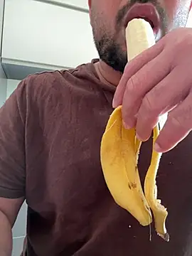 Snapshot of Rodrigopraba chatting on 03-17-26, 02:42 Rodrigopraba online show from 03-17-26, 02:42