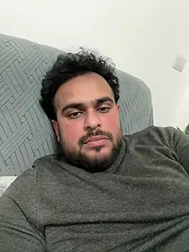 Snapshot of Rodrigopraba chatting on 04-01-26, 04:57 Rodrigopraba online show from 04-01-26, 04:57