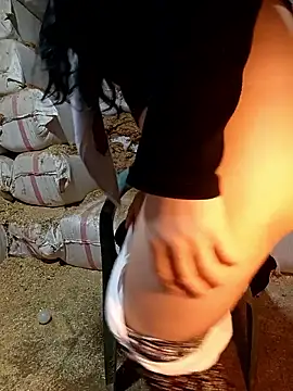 ezgi2545 online show from 04-13-26, 11:05