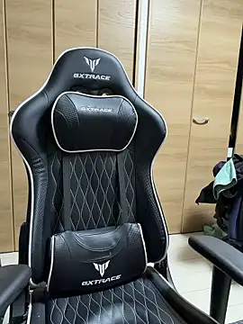 jiji9253 online show from 01-15-26, 12:54