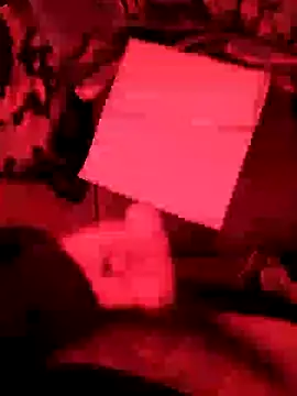 Snapshot of gucky25 chatting on 10-21-25, 10:49 gucky25 online show from 10-21-25, 10:49