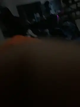 Snapshot of gucky25 chatting on 02-18-26, 01:51 gucky25 online show from 02-18-26, 01:51