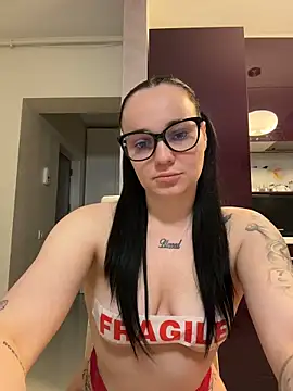 Baby Eva23 online show from 03-29-26, 05:57