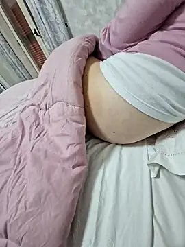 Snapshot of Monella52 chatting on 02-19-26, 10:11 Monella52 online show from 02-19-26, 10:11