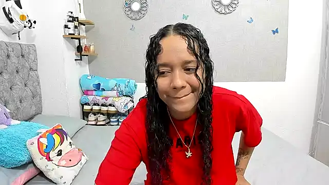 nay and aleja1 online show from 10-09-25, 03:37