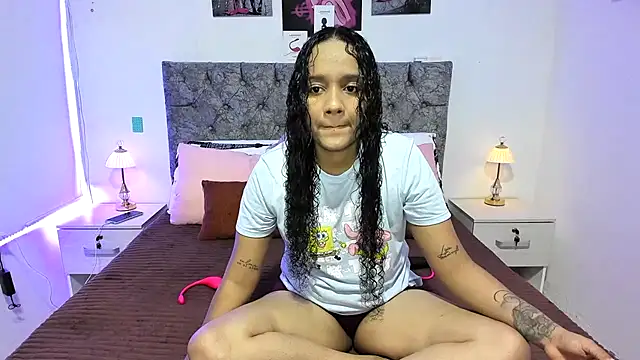 nay and aleja1 online show from 06-16-26, 01:52