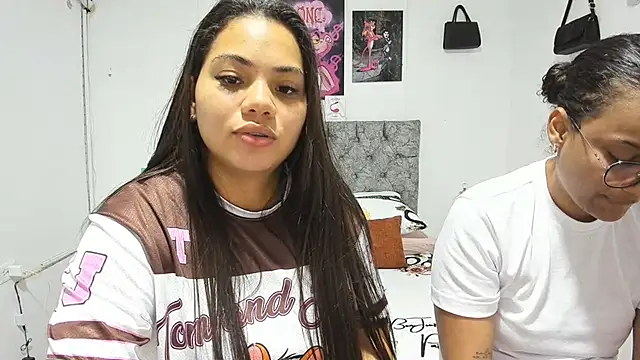 nay and aleja1 online show from 06-25-26, 07:07