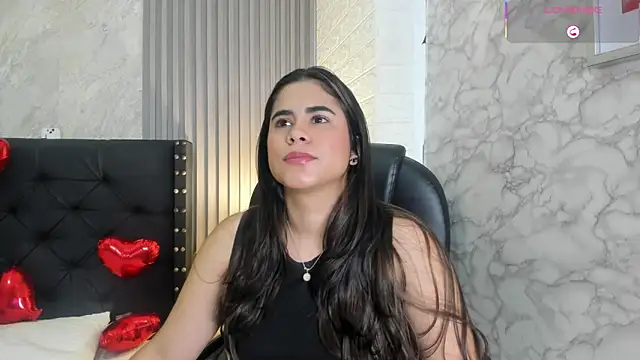 Snapshot of alicy__torres chatting on 02-16-26, 12:45 alicy torres online show from 02-16-26, 12:45