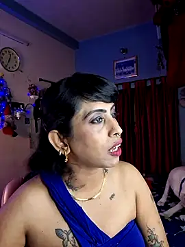 Snapshot of Love_Beauty01 chatting on 05-03-26, 06:36 Love Beauty01 online show from 05-03-26, 06:36