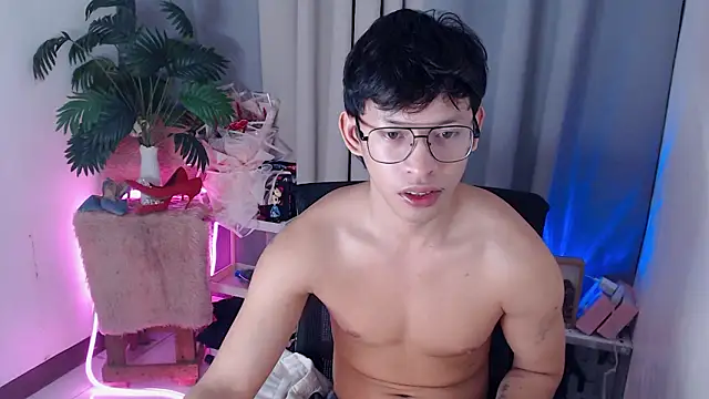 pinkcock froi2305 online show from 03-18-26, 03:53