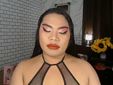 Snapshot of TSbrianaHugeCock chatting on 09-26-25, 06:34 TSbrianaHugeCock online show from 09-26-25, 06:34