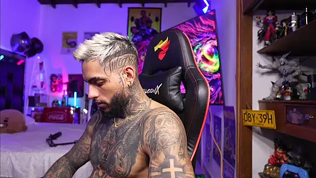 logan hugh8 online show from 03-09-26, 04:44