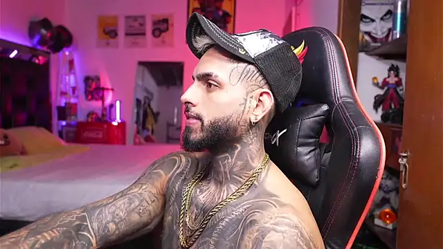 logan hugh8 online show from 04-01-26, 12:39