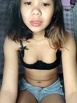 Sexxie Ella22 online show from 10-26-25, 09:10