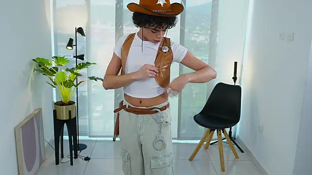 Timmyshy  online show from 10-31-25, 07:48