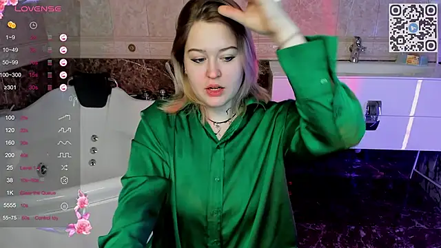 HelenHartt online show from 11-16-25, 01:55