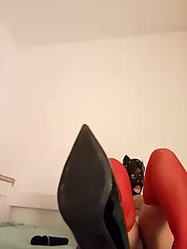 Snapshot of KittenCarnivore chatting on 11-22-25, 08:30 KittenCarnivore online show from 11-22-25, 08:30