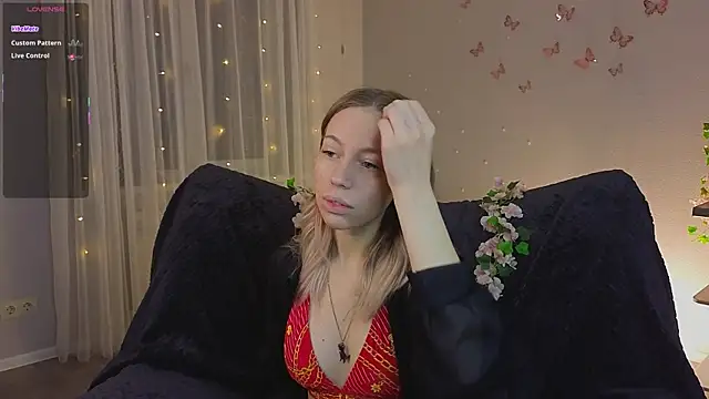 NyxaThorn online show from 01-17-26, 03:06