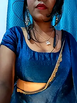 Snapshot of Horny_Ishika chatting on 11-19-25, 03:56 Horny Ishika online show from 11-19-25, 03:56